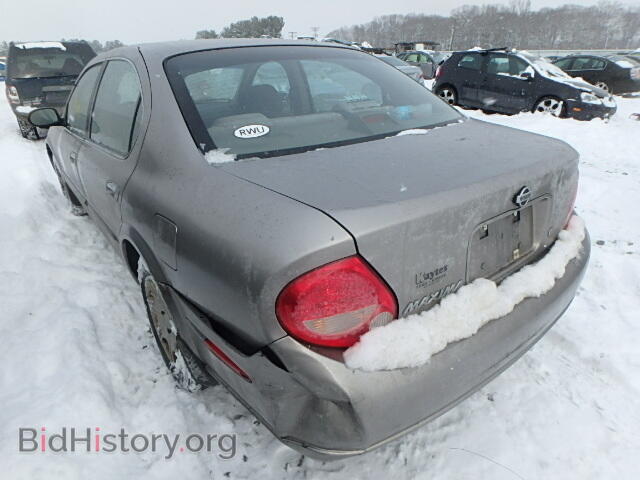 2000 NISSAN MAXIMA - VIN: JN1CA31D8YT734704 - Photo 3