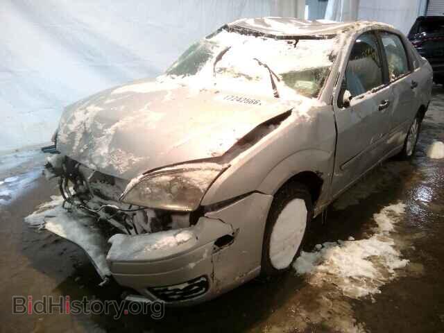 2006 FORD FOCUS - VIN: 1FAFP34N46W252956 - Фото 2