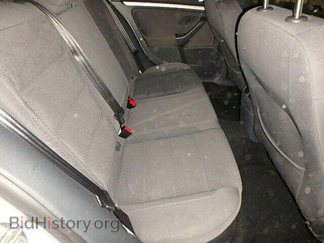 2008 VOLKSWAGEN RABBIT - VIN: WVWDA71K68W175613 - Фото 6