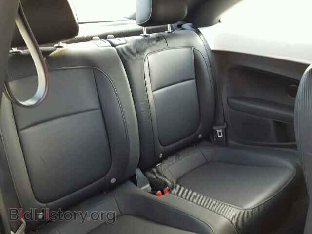 2013 VOLKSWAGEN BEETLE - VIN: 3VWJP7AT0DM670763 - Фото 6
