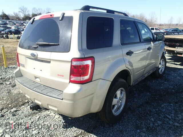 2011 FORD ESCAPE - VIN: 1FMCU0D73BKB85236 - Photo 4