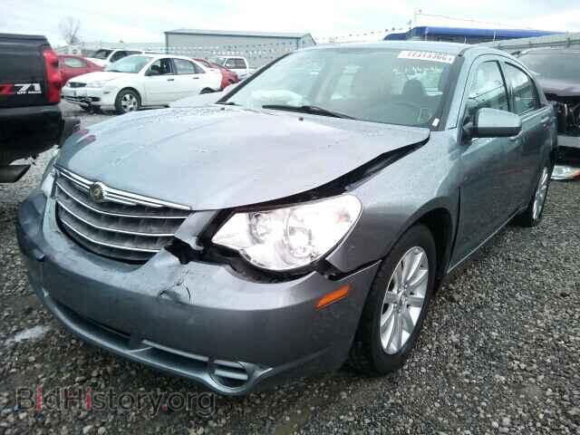 2010 CHRYSLER SEBRING - VIN: 1C3CC5FB2AN141316 - Фото 2
