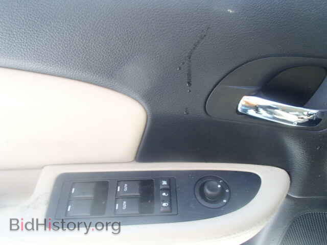 2012 CHRYSLER 200 - VIN: 1C3CCBCB8CN176173 - Photo 10