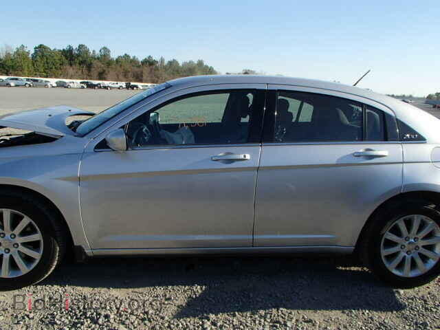 2012 CHRYSLER 200 - VIN: 1C3CCBBBXCN100763 - Фото 9