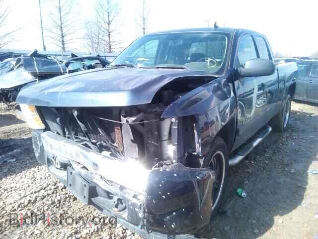 2007 CHEVROLET SILVERADO - VIN: 2GCEC19J071673111 - Фото 2