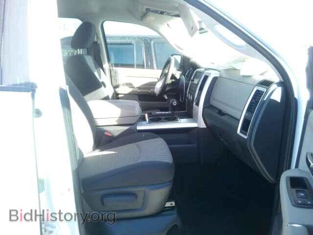 2011 DODGE RAM 1500 - VIN: 1D7RB1CT0BS582174 - Фото 5
