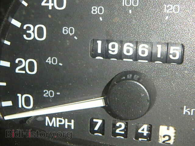 2000 FORD ESCORT - VIN: 3FAKP113XYR102717 - Фото 8