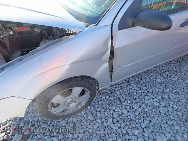 2007 FORD FOCUS - VIN: 1FAFP34N37W220016 - Фото 10
