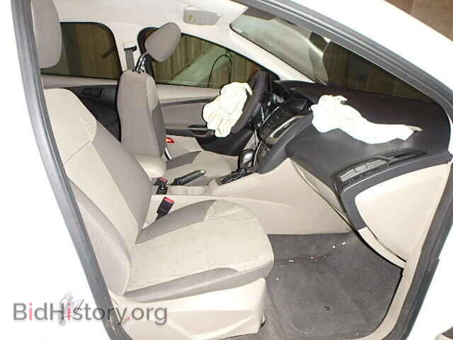 2012 FORD FOCUS - VIN: 1FAHP3F27CL131993 - Photo 5
