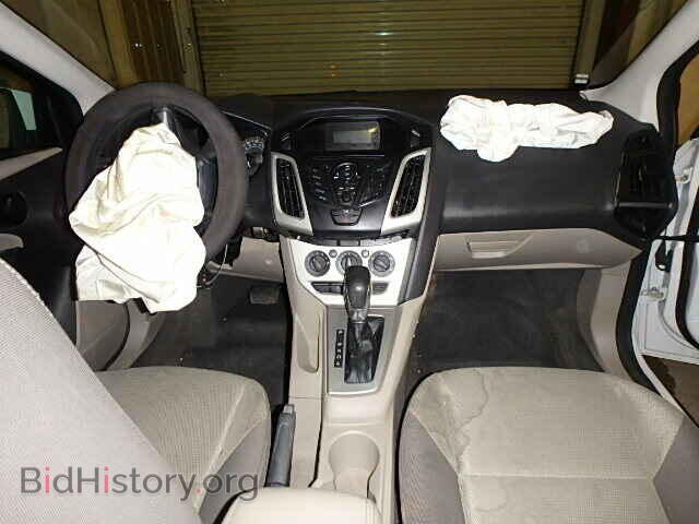 2012 FORD FOCUS - VIN: 1FAHP3F27CL131993 - Photo 9