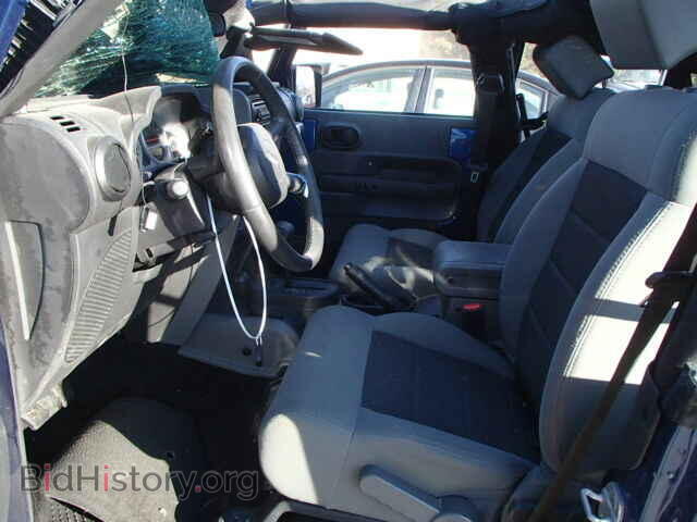 2010 JEEP WRANGLER - VIN: 1J4AA2D18AL212946 - Фото 5