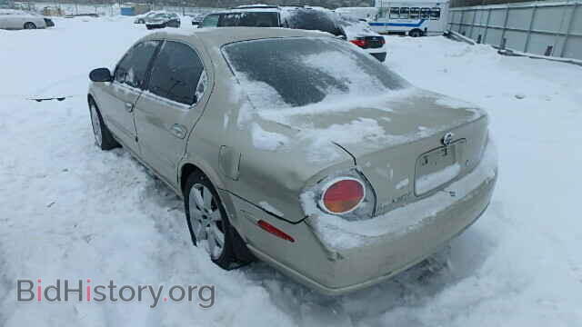 2000 NISSAN MAXIMA - VIN: JN1CA31D4YT743531 - Photo 3