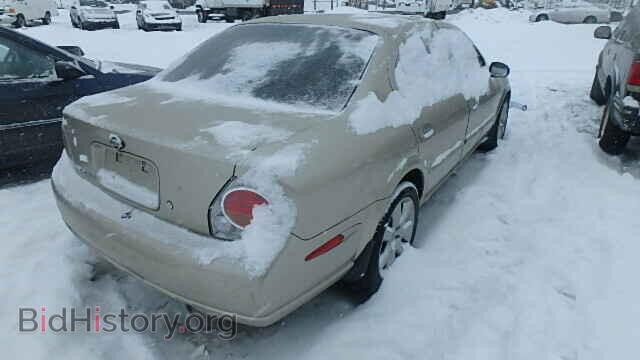2000 NISSAN MAXIMA - VIN: JN1CA31D4YT743531 - Photo 4