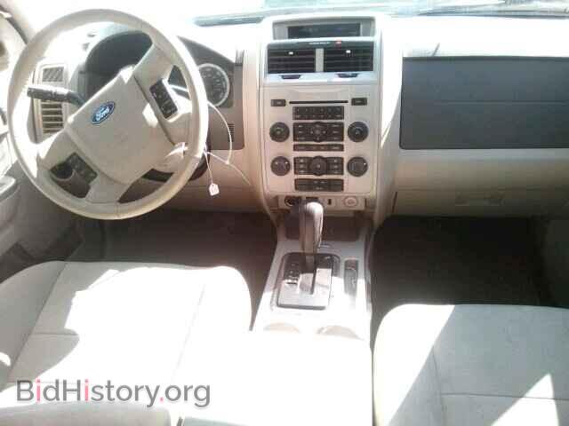 2011 FORD ESCAPE - VIN: 1FMCU0DG0BKB77434 - Фото 9