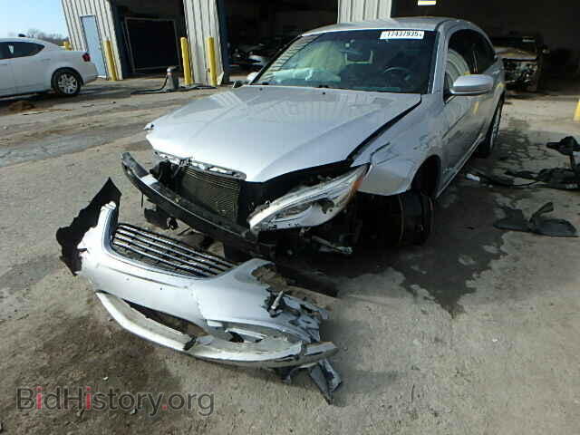 2012 CHRYSLER 200 - VIN: 1C3CCBAB3CN320182 - Photo 2