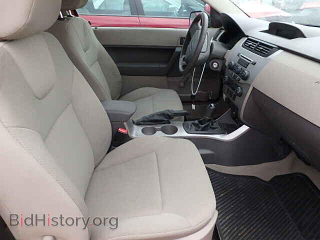 2008 FORD FOCUS - VIN: 1FAHP32N48W142620 - Photo 5