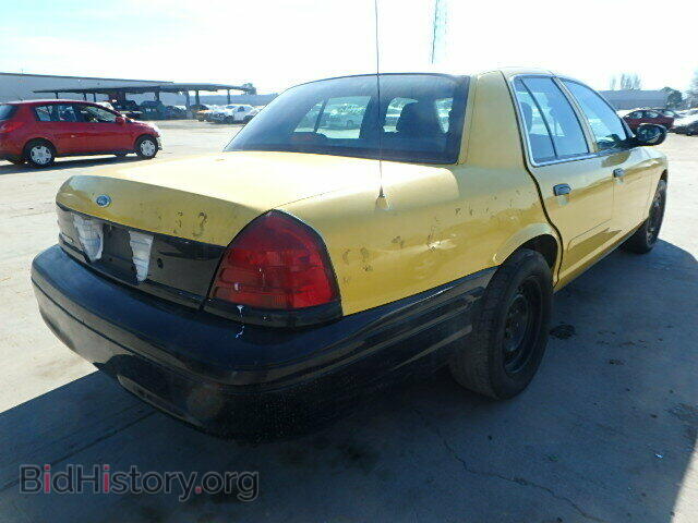 2005 FORD CROWN VIC - VIN: 2FAFP71W65X166345 - Фото 4
