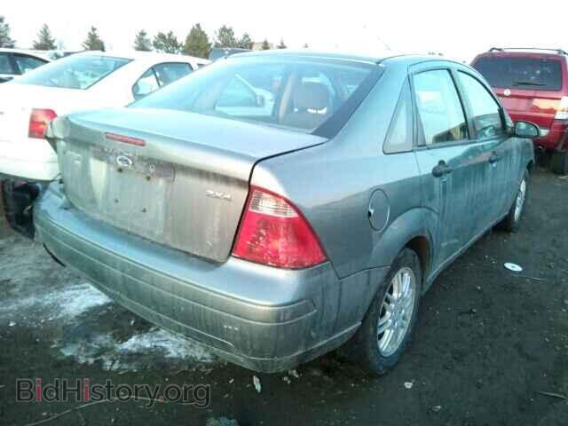 2005 FORD FOCUS - VIN: 1FAFP34N25W215242 - Фото 4