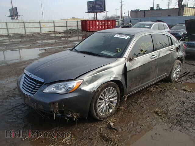 2012 CHRYSLER 200 - VIN: 1C3CCBCG0CN210327 - Фото 2