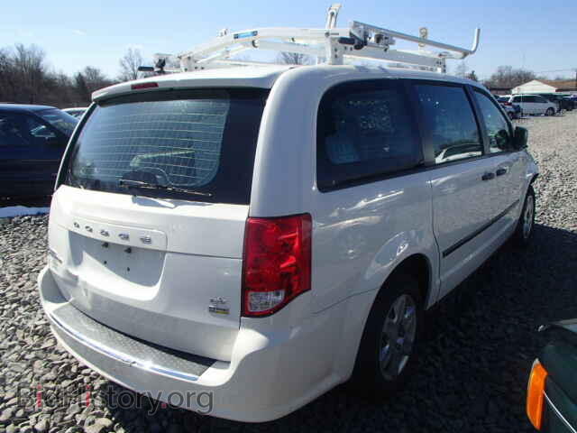 2011 DODGE CARAVAN - VIN: 2D4JN1AG2BR605947 - Фото 4