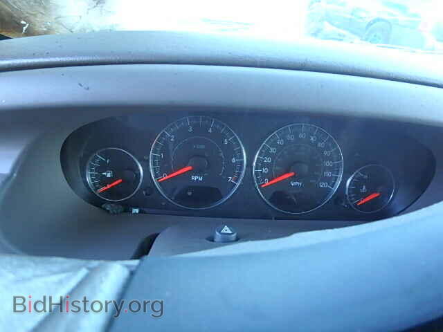 2004 CHRYSLER SEBRING - VIN: 1C3EL46X74N241012 - Фото 8