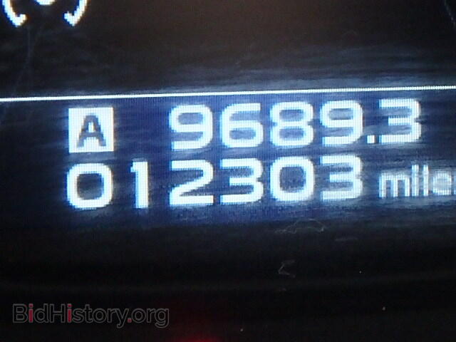 2014 SUBARU OUTBACK - VIN: 4S4BRCLC8E3247385 - Photo 8