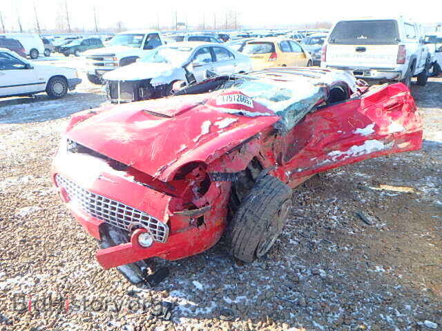 2002 FORD TBIRD - VIN: 1FAHP60A72Y123587 - Фото 2