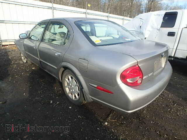 2000 NISSAN MAXIMA - VIN: JN1CA31D5YT764565 - Фото 3