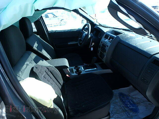 2011 FORD ESCAPE - VIN: 1FMCU0D75BKC45159 - Photo 5