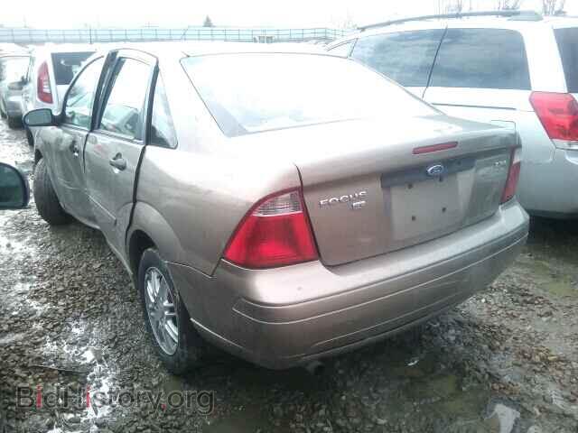2005 FORD FOCUS - VIN: 1FAFP34N45W251482 - Фото 3