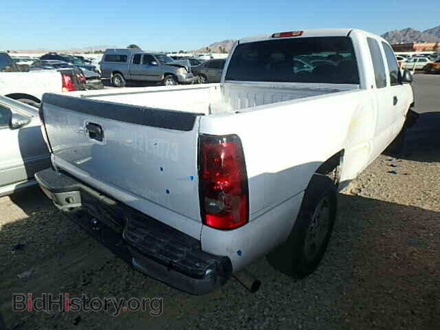 2005 CHEVROLET SILVERADO - VIN: 2GCEC19V751167811 - Фото 4