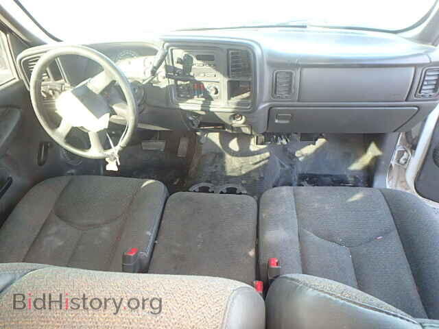 2005 CHEVROLET SILVERADO - VIN: 2GCEC19V751167811 - Фото 9