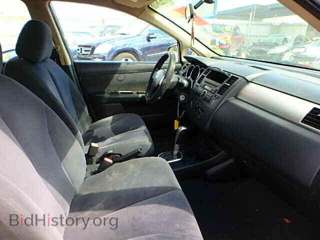 2007 NISSAN VERSA - VIN: 3N1BC13E07L364402 - Фото 5