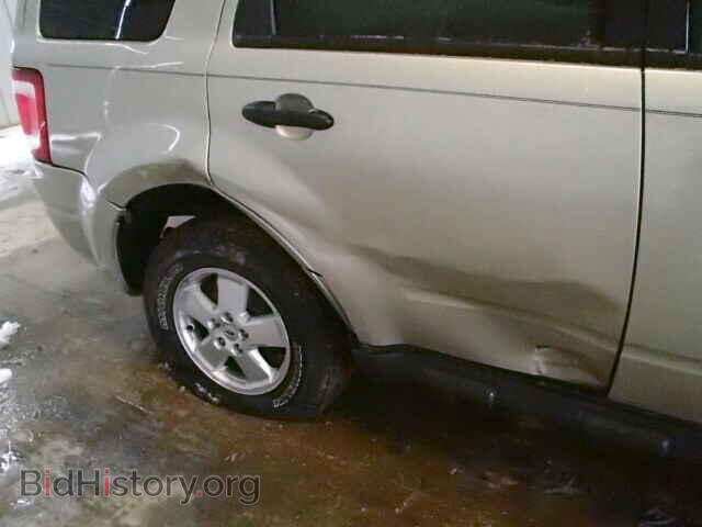 2011 FORD ESCAPE - VIN: 1FMCU9DG0BKC37393 - Фото 9