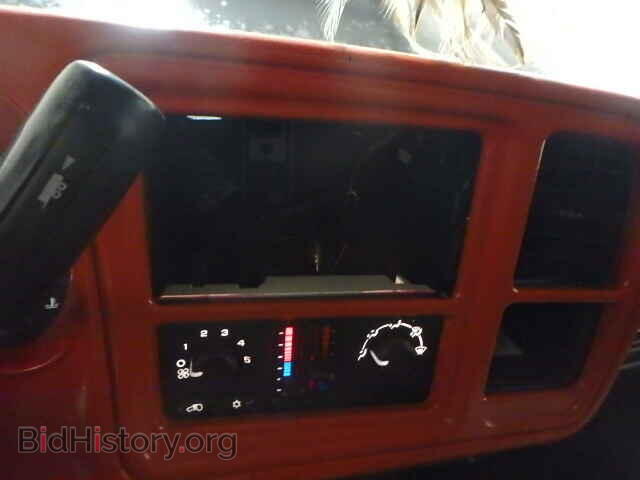 2005 CHEVROLET SILVERADO - VIN: 1GCEC14X95Z234098 - Фото 9