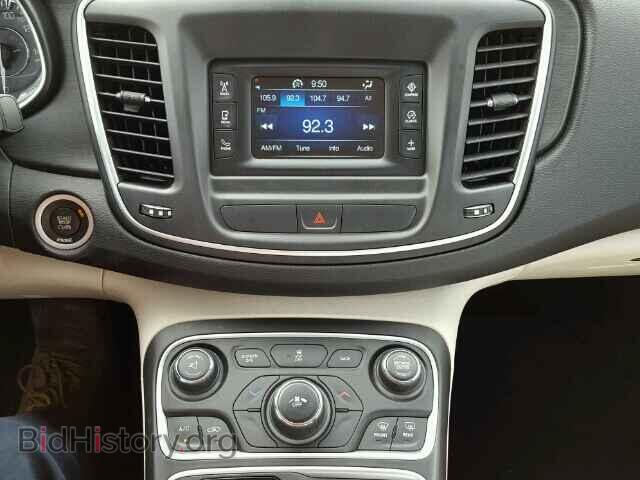 2015 CHRYSLER 200 - VIN: 1C3CCCAB5FN562045 - Photo 9
