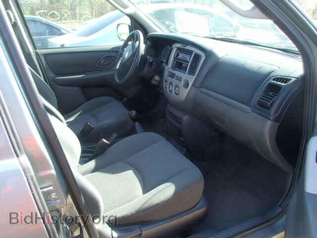 2004 MAZDA TRIBUTE - VIN: 4F2YZ02B54KM32293 - Фото 5