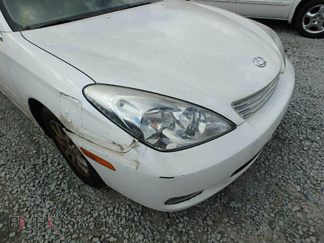 2002 LEXUS ES300 - VIN: JTHBF30G625014835 - Photo 9
