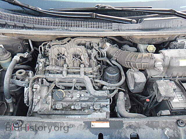 2007 HYUNDAI ENTOURAGE - VIN: KNDMC233876019641 - Фото 7