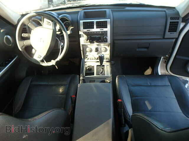 2007 DODGE NITRO - VIN: 1D8GU58667W687826 - Photo 9