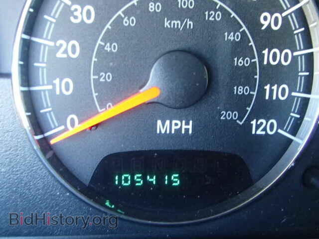 2004 CHRYSLER SEBRING - VIN: 1C3EL55RX4N281688 - Фото 8