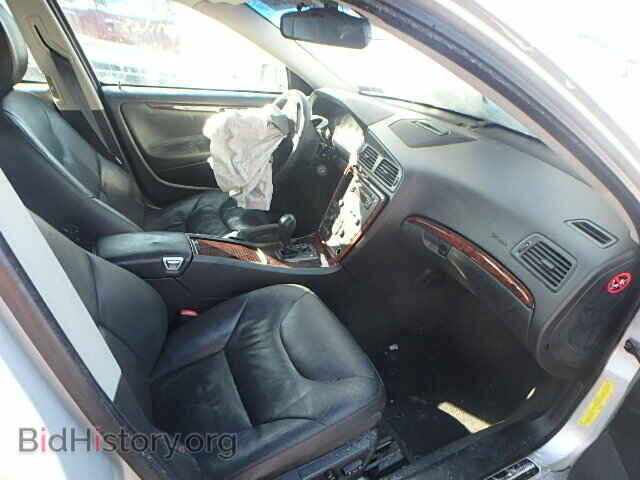 2006 VOLVO S60 - VIN: YV1RS592662555156 - Фото 5