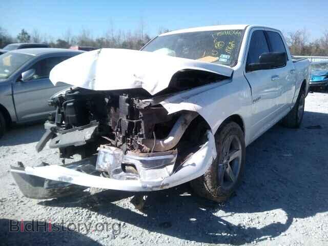 2010 DODGE RAM 1500 - VIN: 1D7RB1CT8AS138359 - Фото 2