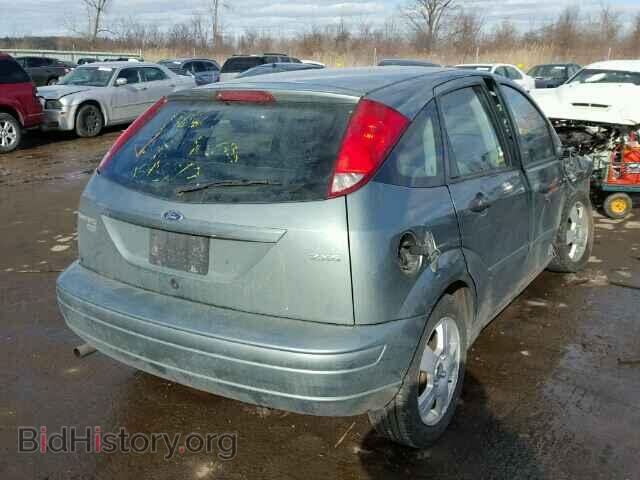 2005 FORD FOCUS - VIN: 3FAFP37N75R139886 - Фото 4