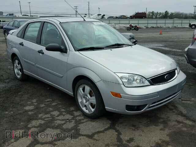 Фотография 1FAFP34N35W181943 - FORD FOCUS 2005