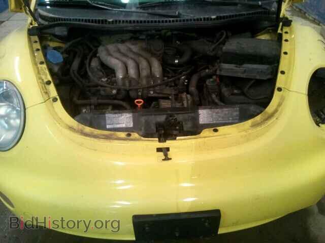2000 VOLKSWAGEN BEETLE - VIN: 3VWBC21C8YM472926 - Фото 7