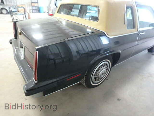 1985 CADILLAC DEVILLE - VIN: 1G6CD4781F4282366 - Photo 10