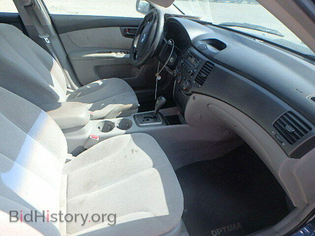 2006 KIA OPTIMA - VIN: KNAGE123765053221 - Фото 5