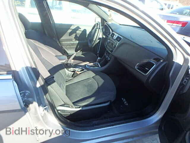 2013 CHRYSLER 200 - VIN: 1C3CCBABXDN764757 - Фото 5