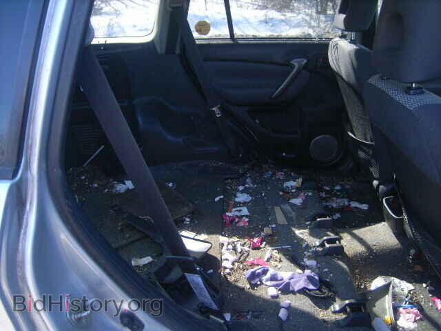 2005 TOYOTA RAV4 - VIN: JTEHD20V250052246 - Фото 6